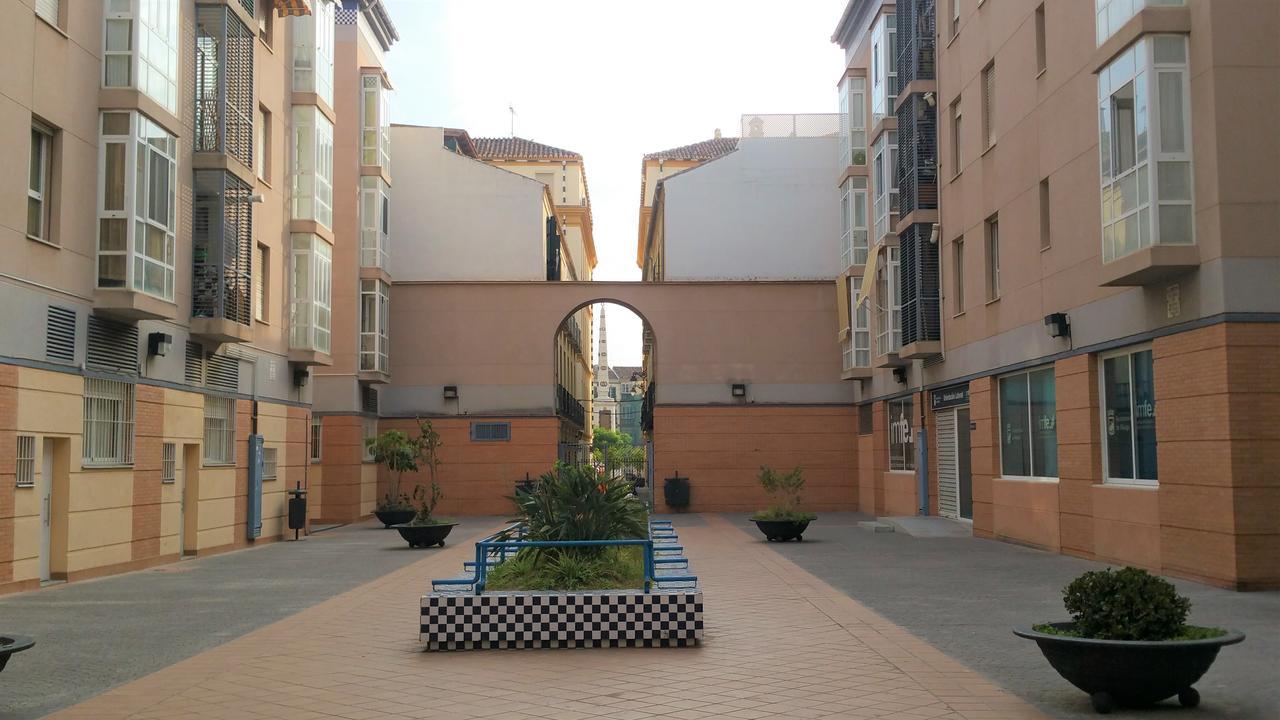 Apartamentos Clavero Málaga Eksteriør bilde