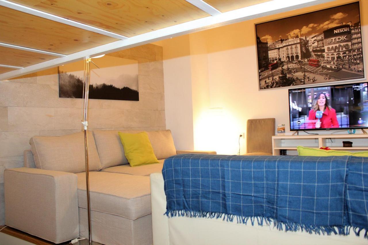 Apartamentos Clavero Málaga Eksteriør bilde