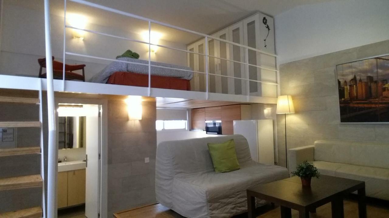 Apartamentos Clavero Málaga Eksteriør bilde