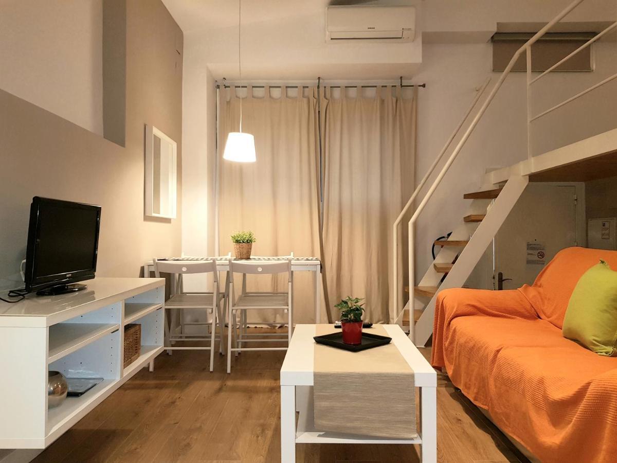 Apartamentos Clavero Málaga Eksteriør bilde